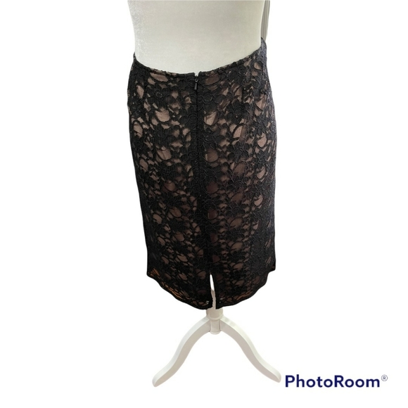 Isadora Black Lace Pencil Skirt - Picture 2 of 4